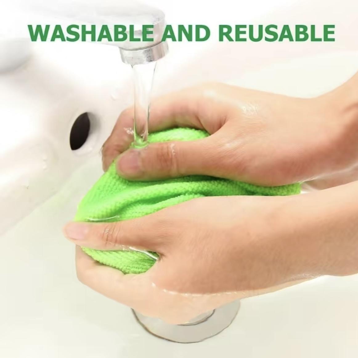 Windshield Cleaner Tool - Extendabie HandleAuto Glass Wiper Kit with 3 Reusable Washable Microfiber Pads,Perfect for Car Interior & Exterior,Cleans Dirty Windows Easily.