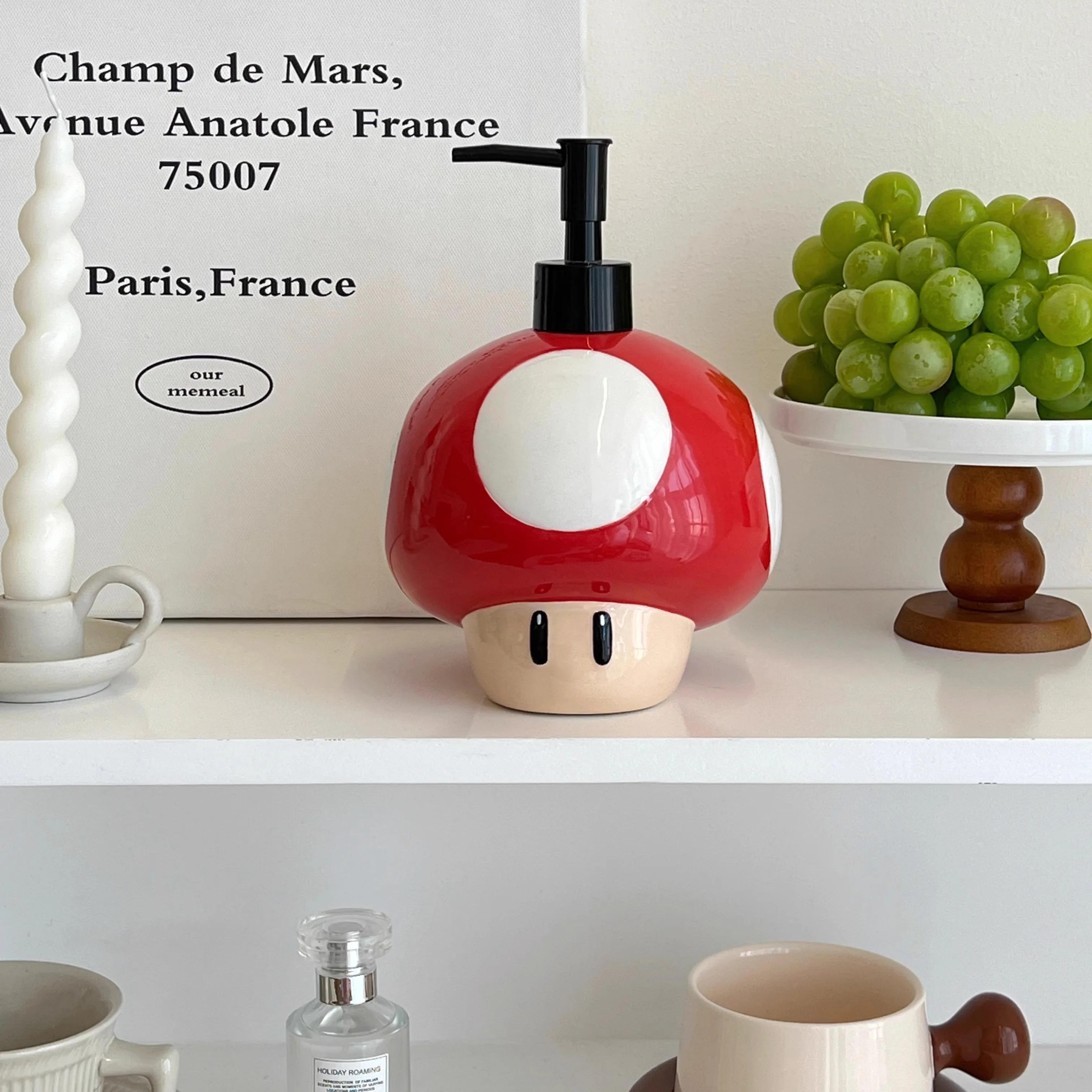 Press bottle shower gel bottle empty bottle hand sanitizer dispensing bottle creative cartoon gift bathroom supplies