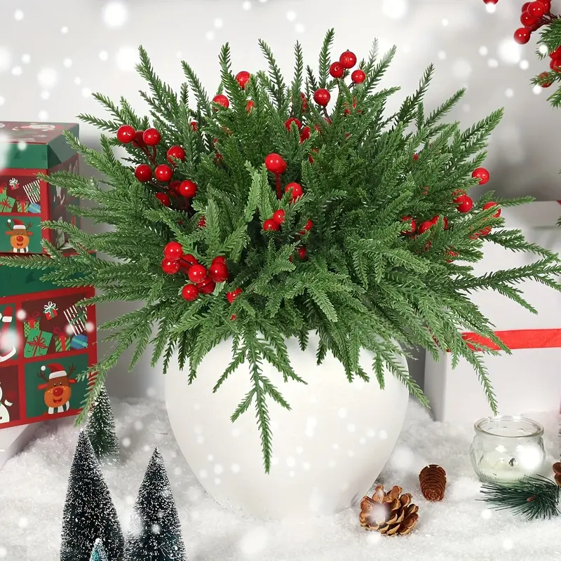 80pcs simulation Norfolk pine branches, simulation pine needles Christmas pine needles simulation green artificial pine branches Christmas tree wreath DIY accessories decoration.