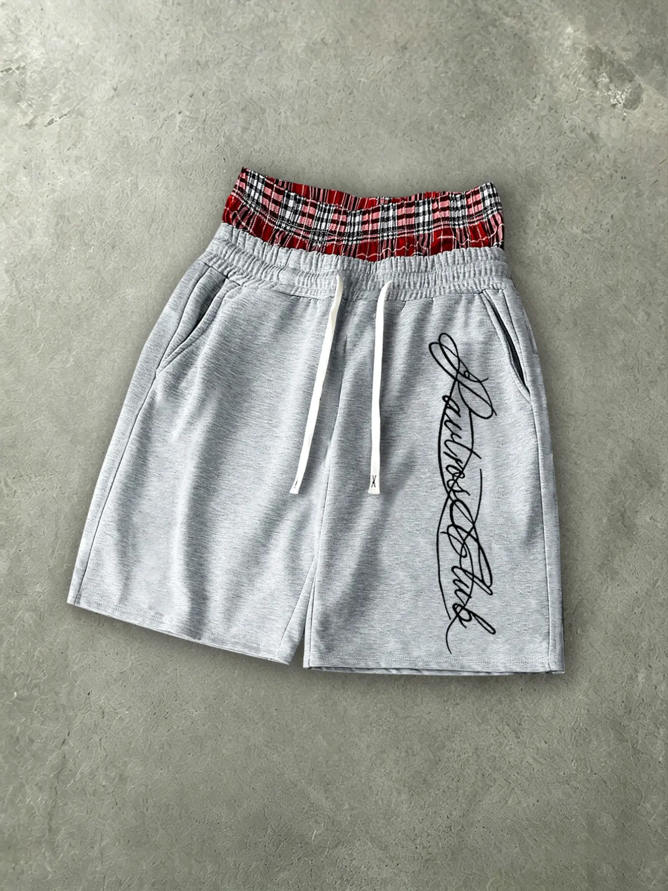 Men's Y2K High-Street Double-Waistband Plaid Patchwork Layered Sweatshirt Shorts, Script-Aesthetic Graphic Print, Casual Loose-Fit Oversized Summer Streetwear Track Shorts