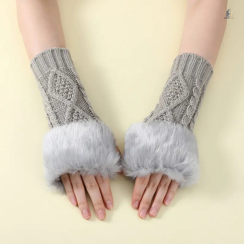 Women's Fuzzy Knit Fingerless Arm Warmers Soft Windproof Winter Knitted Cuffs Fashion Cold Weather Daily Driving Outdoor Accessory