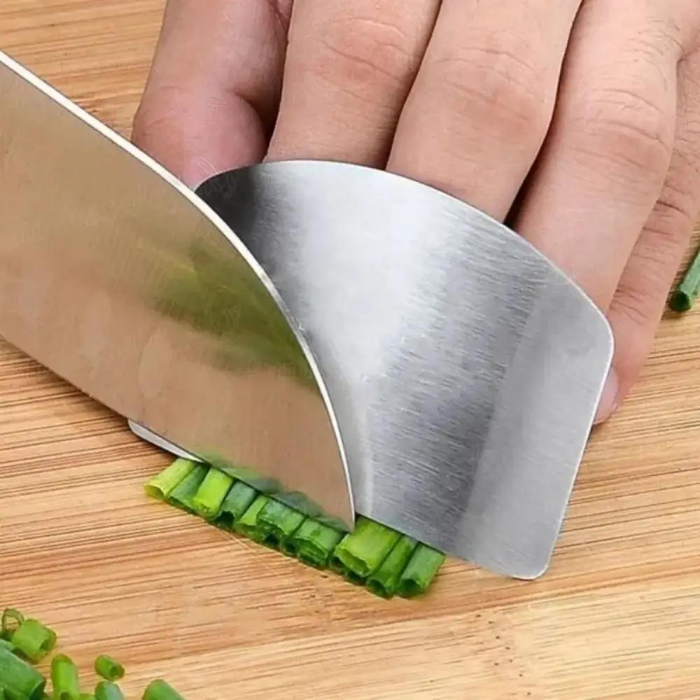 Stainless Steel Finger Protection Knife, 1 Count Multifunctional Vegetable Cutting Baffle, Household Kitchen Cooking Protection Gadgets