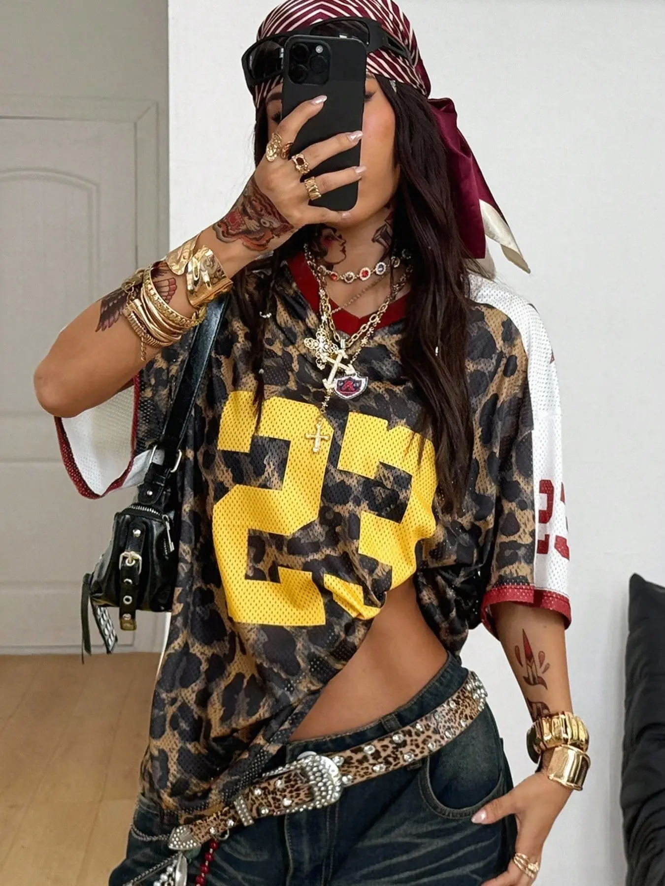 Y2K Leopard Print Mesh T-Shirt, V-Neck Colorblock Binding, Large Number Print, 3/4 Sleeve, Loose-Fit, Breathable, Retro Streetwear