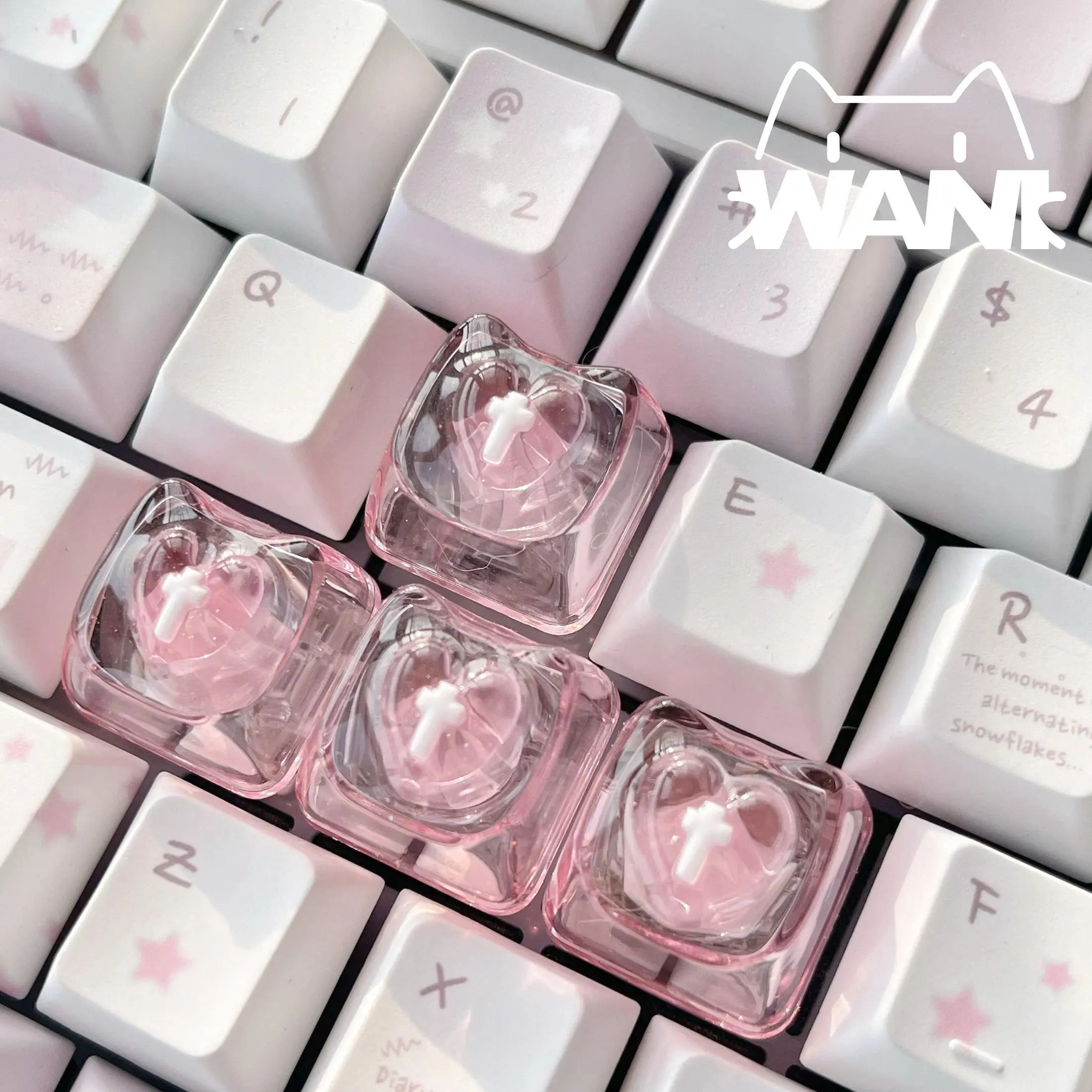 4pc Pink Heart-Shaped Translucent Keycaps for Girls with Long Nails Custom Cute WASD Arrow Key Cross Mechanical Keyboard Keycaps