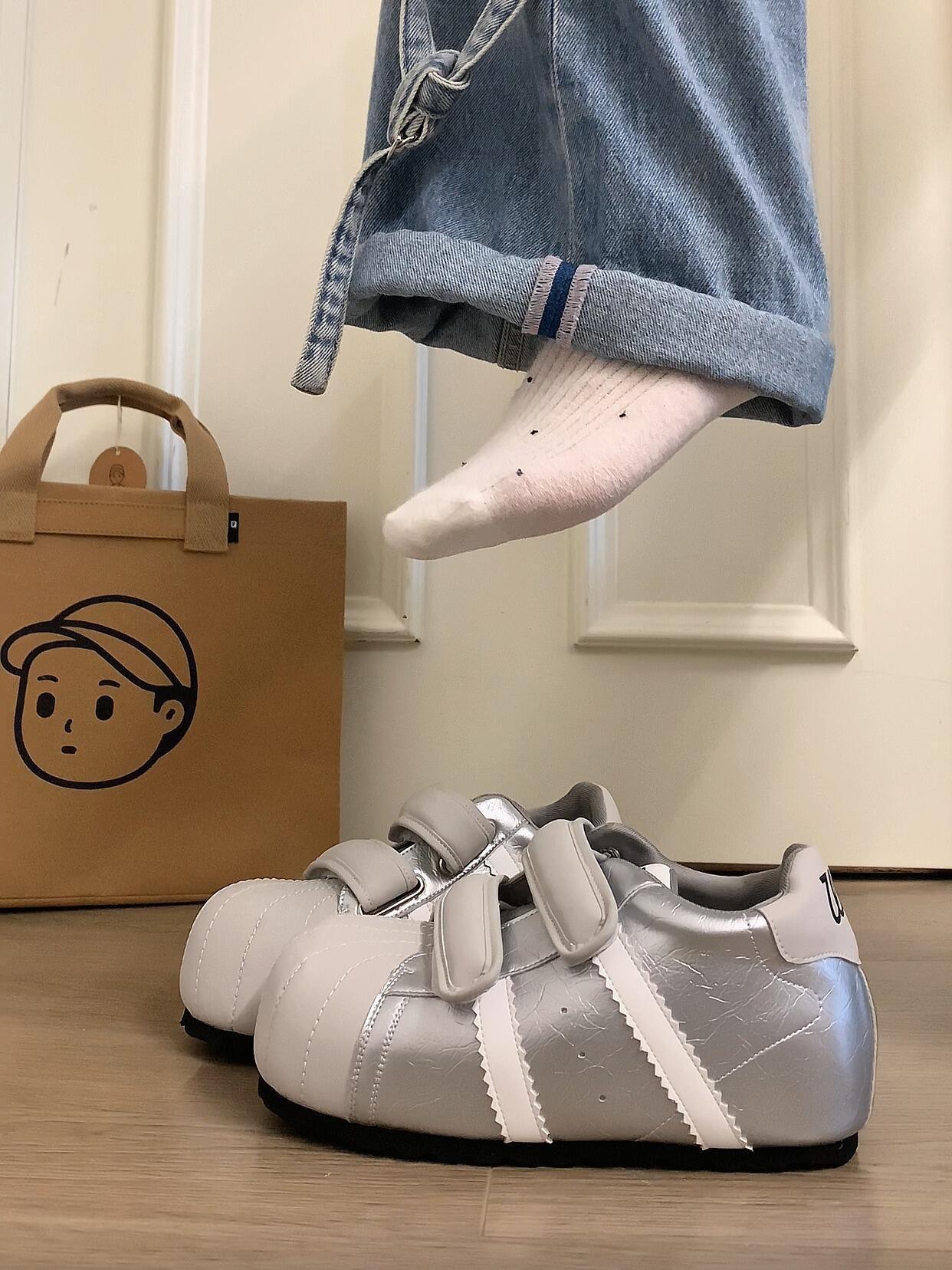 Women's shell-toe chunky shoes with 6CM internal height increase, Velcro closure, cute and quirky caterpillar bubble loafers