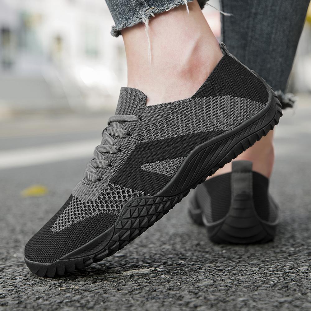 Barefoot Shoes Women Non-Slip Sole Minimalist House Sneakers Zero Drop Walking Tennis Lightweight Breathable Daily Wear Arch Support Shoes