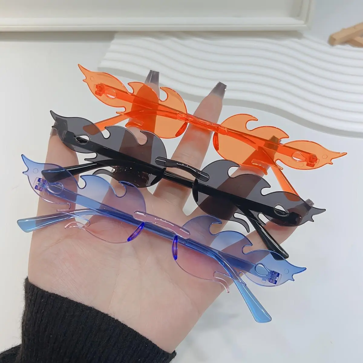 1pc Unisex Flame Theme Fire Pattern Glasses, 1 Size Fit Party Eyewear Decoration for Festive Events, Party Hats Masks & Accessories, One Size Fit