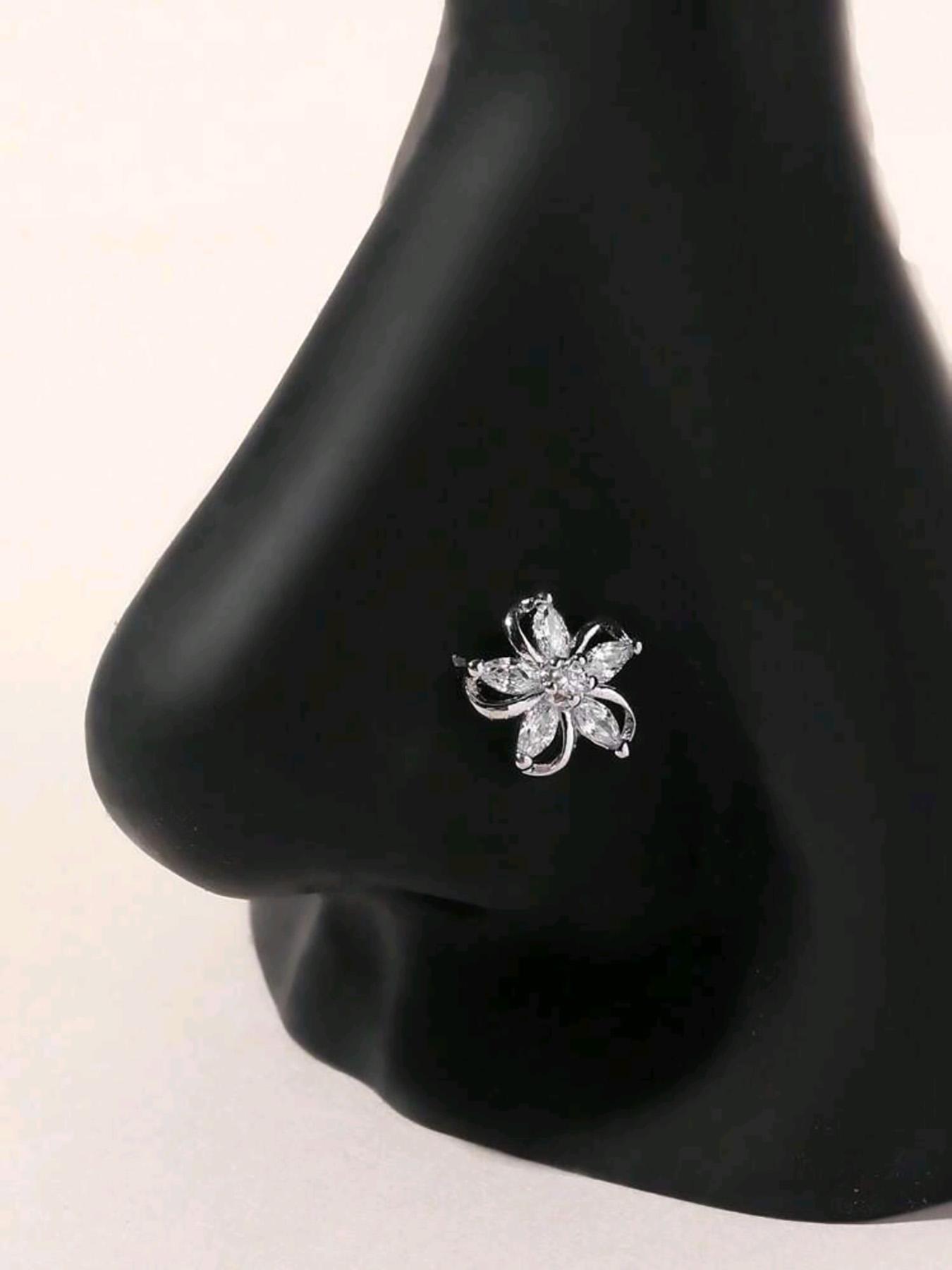 Elegant Flower Nose Studs for Women, Fashionable Daily Wear Jewelry, Stylish Nose Rings for Everyday Use, Trendy Accessories