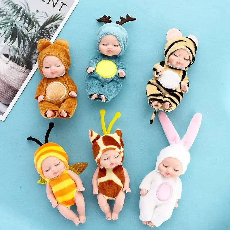 6-Piece Set Cute Animal Dolls, Cute Doll Collectible, Washable PVC Baby Dolls with Clothes and Hats, Halloween Christmas Easter Gifts, Deer Bee Bear Giraffe Tiger Rabbit