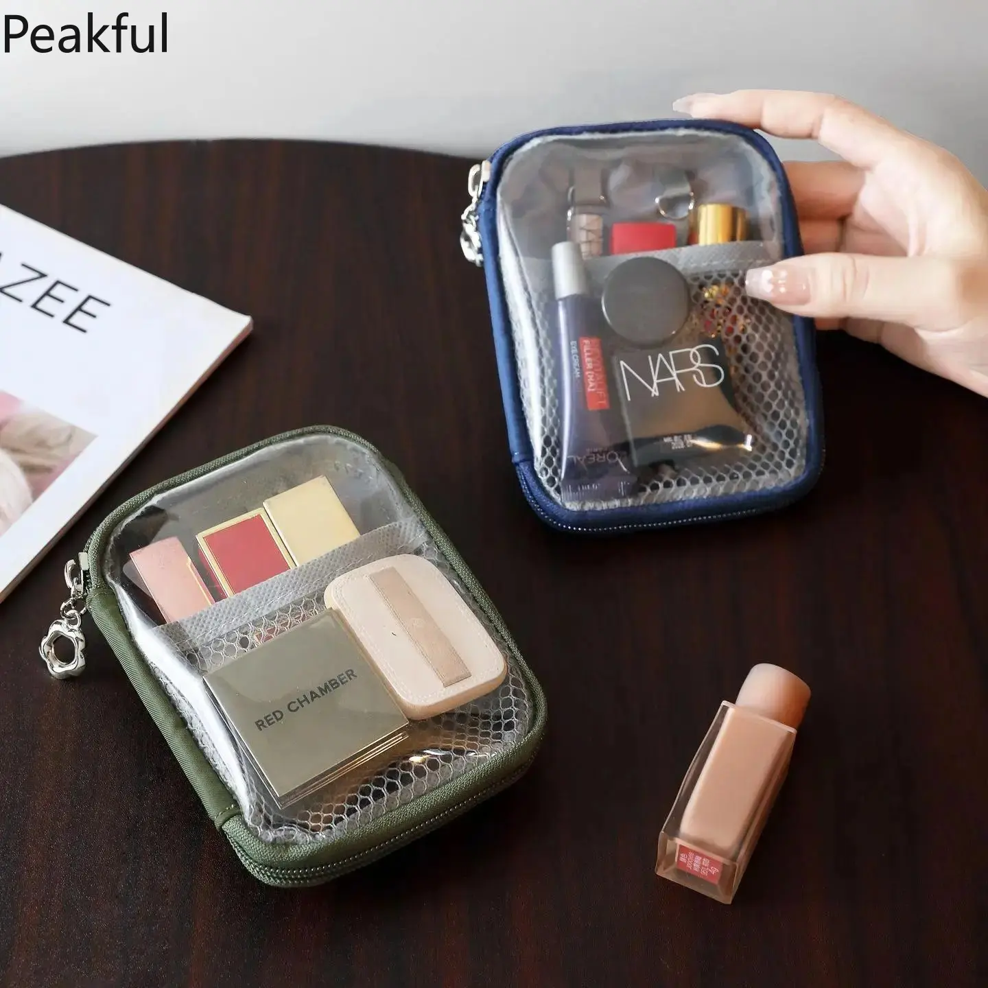 Portable Quilted Makeup Bag with Handle, Waterproof PU Leather Cosmetic Organizer Case, Small Travel Zipper Pouch for Toiletries & Brushes, Great Gift Idea
