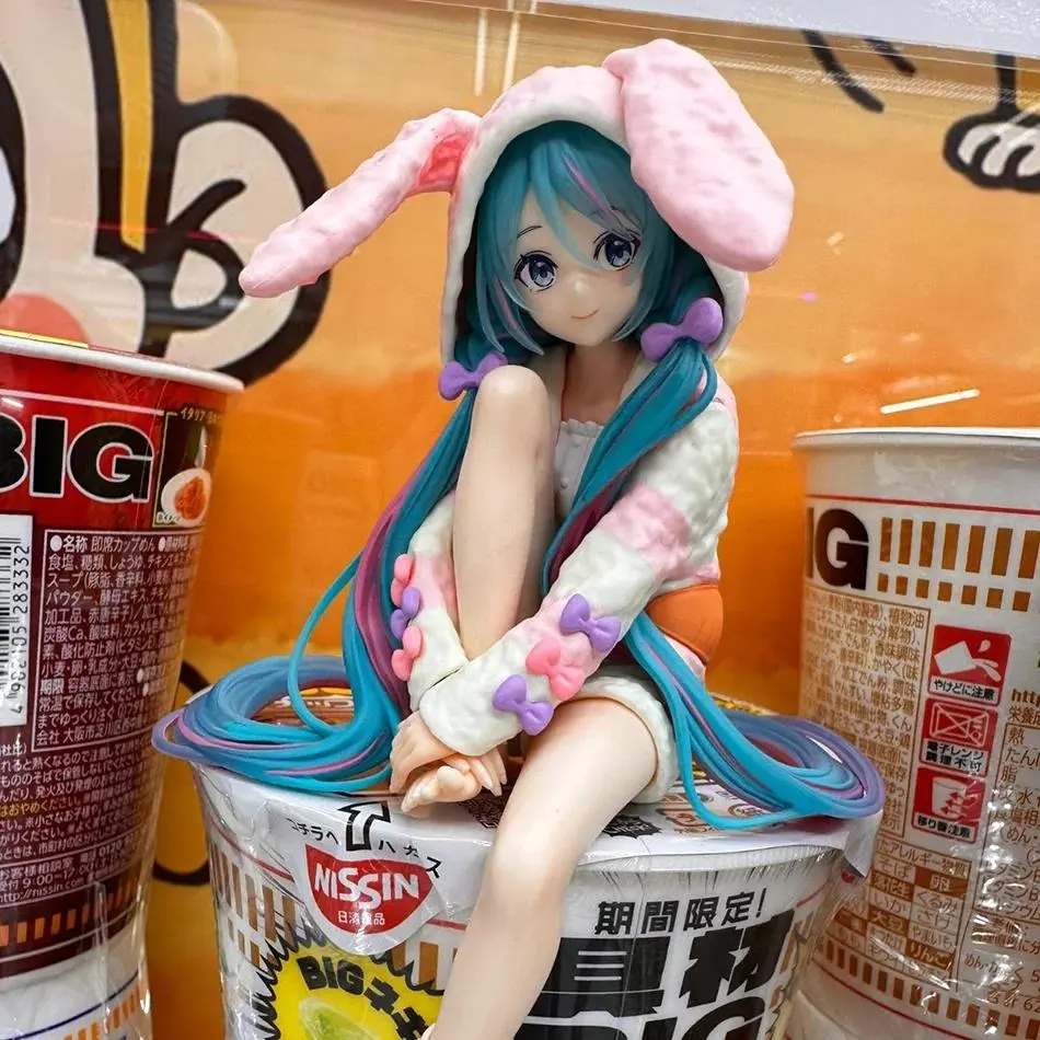 New 15CM Anime HATSUNE MIKU Figure Noodle Stopper Figure Rabbit Ear Pajamas Model Toy Doll Aciton Figure Collection PVC Gifts