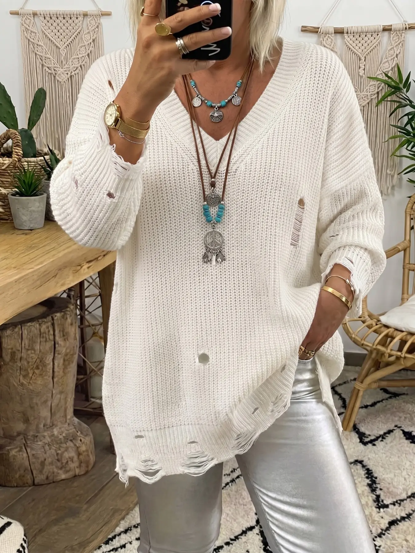 Women's Fall Winter Solid Color Knit V-Neck Long Sleeve Drop Shoulder Ripped Sweater, Casual Pullover, Comfortable and Stylish