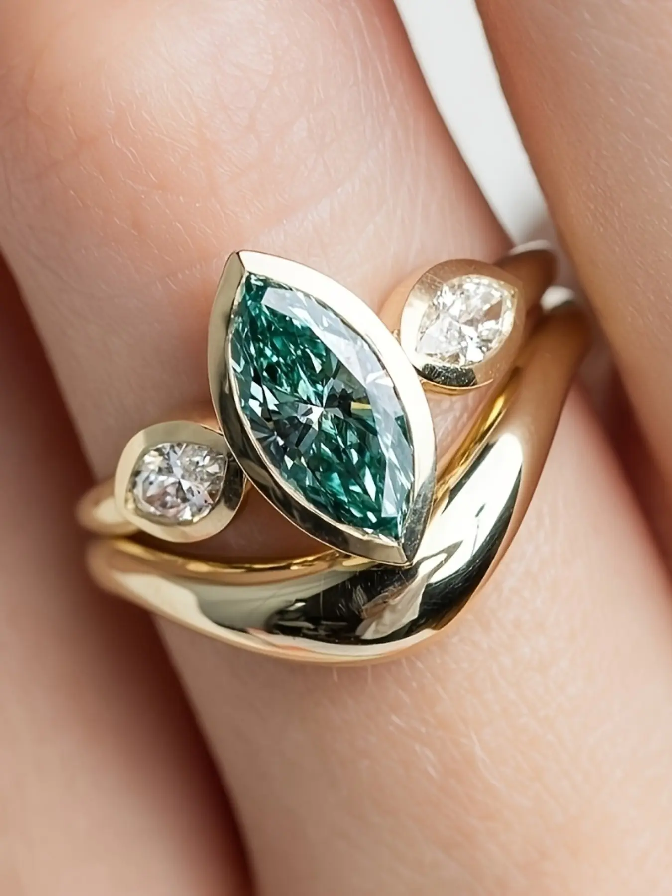 Vintage Marquise design Ring Set for Wome Synthetic Gemstone Stackable Rings Delicate Jewelry Perfect for Engagement Weddings, Daily Wear Anniversary Gift for Her