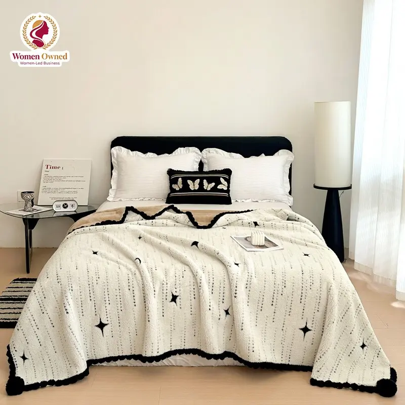 1pc Polar Fleece Cloud Cotton Multifunctional Blanket, Double Layered, Ideal for Air Conditioning, Travel, Office Naps, Gift Ready
