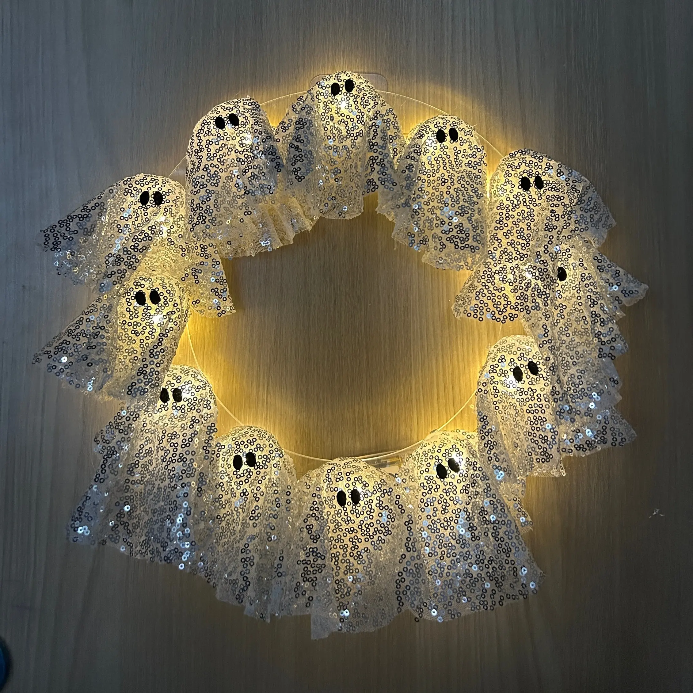 Halloween Ghost Glitter Wreath, Warm Glow Light Halloween Wreath, Indoor Outdoor Horror Wreath, Front Door Wall Party, Aa Battery Box
