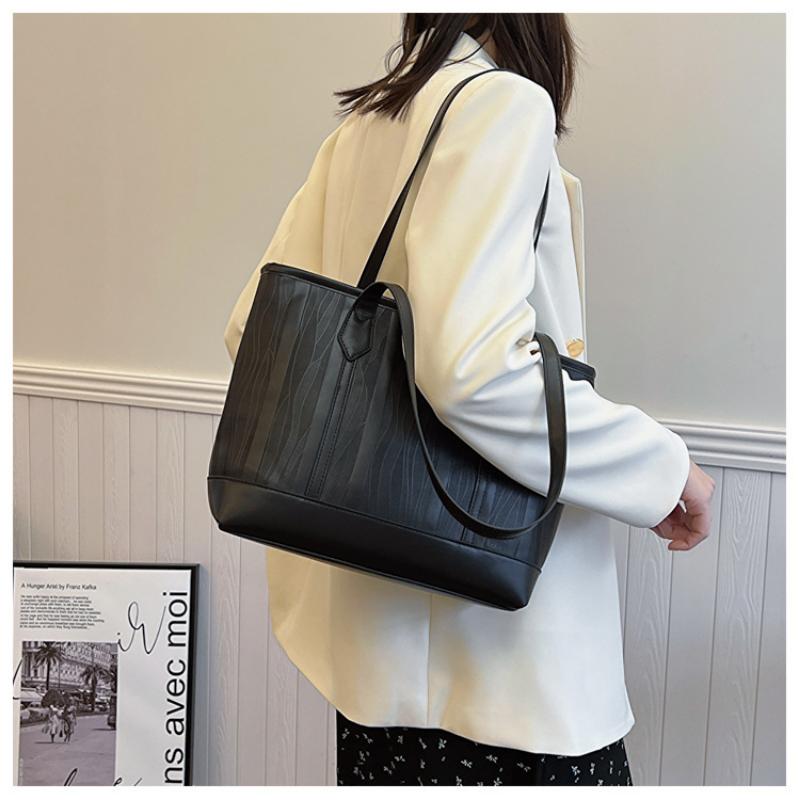 Women's Crossbody Bag, Personalized Bucket Large Capacity Commuter Beautiful Single Shoulder Armpit Bag