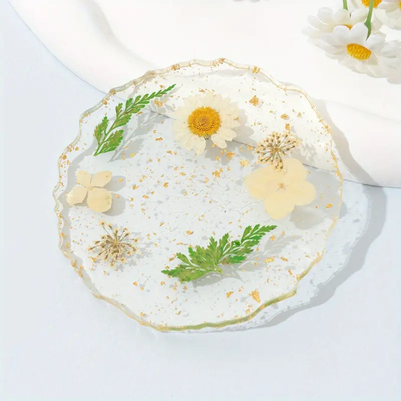 Real Flower Resin Coaster Set 7 Designs Heat Resistant Non-Slip Table Protector 2 Random Pieces for Home Decor Housewarming Gift for Parents Friends