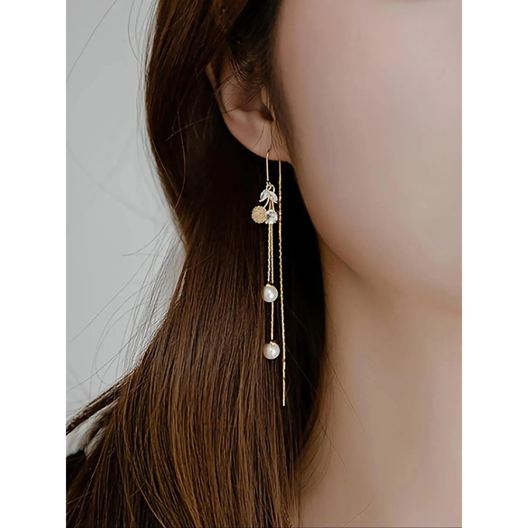 Women's 1 Pair Artificial Crystal Decor Flower Teardrop Threader Earrings - Elegant Adults' Jewelry for Daily Wear, Party Wear (Indoor Recreation Accessory)