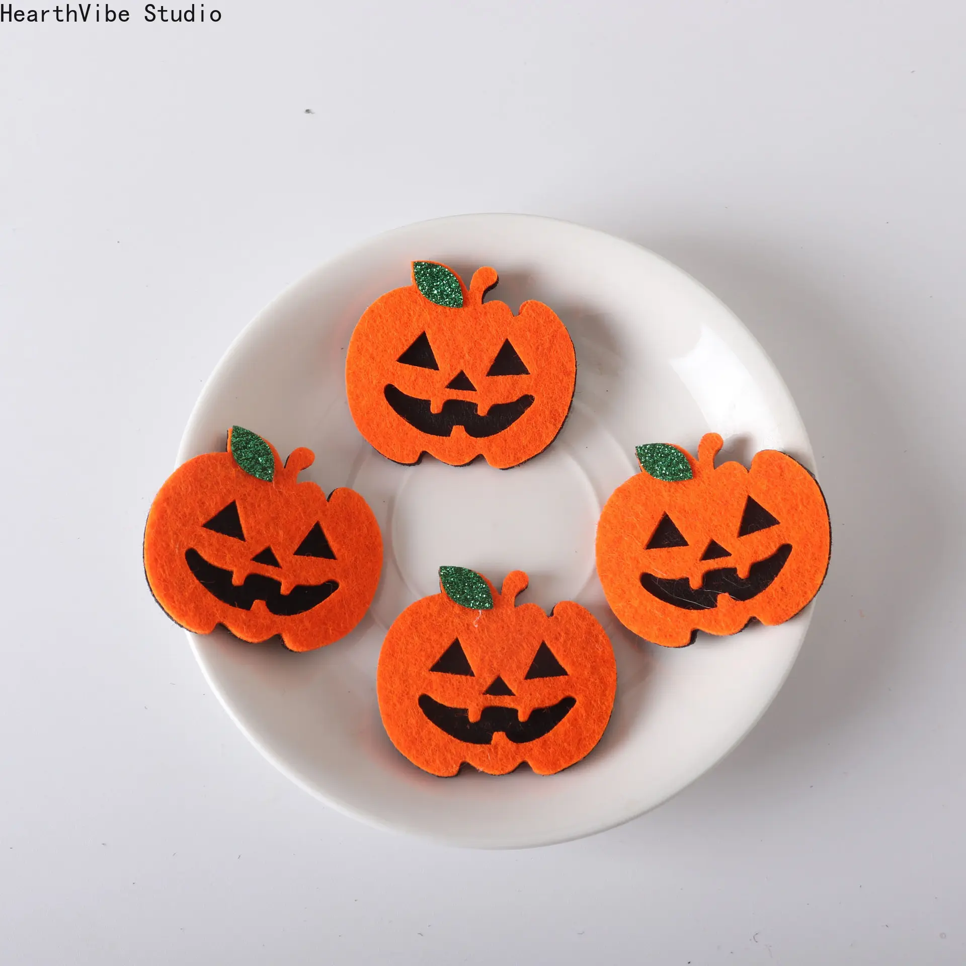 50PC Halloween Pumpkin Felt Patches Set, Non-Woven Jack-O-Lantern Embellishments, Cute Glitter Leaf Applique for DIY Crafts Sewing Scrapbooking Autumn Party Decor