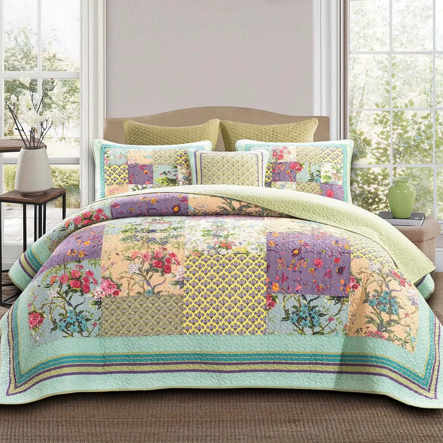 Quilts  Size Patchwork Bedspread Set