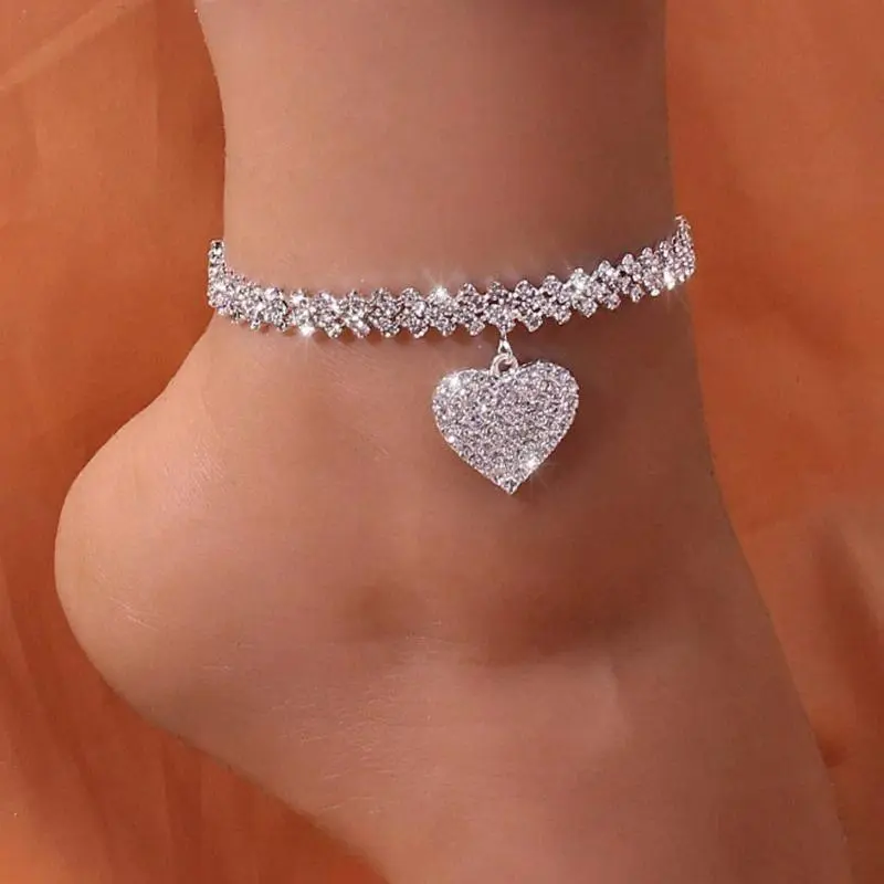 Women's Luxury Love Pendant Anklet - Shiny Fashion Foot Chain, Elegant Accessory, Sports & Outdoor Protective Gear, Banquet Jewelry, Valentine's Day Gift for Girlfriend