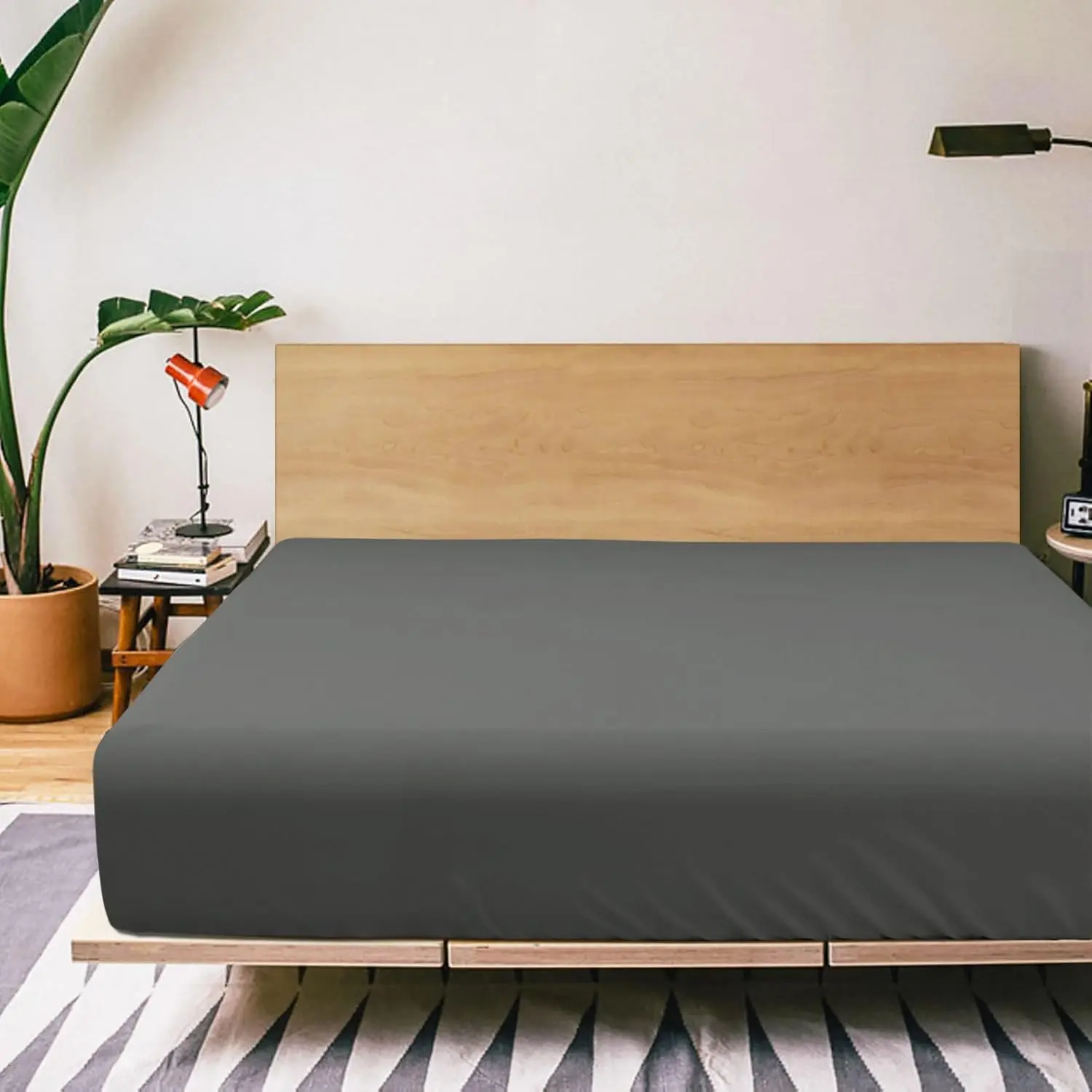 Queen Fitted Sheet Only - Bottom Sheet - Microfiber Deep up to 15inch Queen Fitted Sheet - Soft and Wrinkle, Fade, Shrinkage Resistant Fitted Bed Sheet, Dark Grey