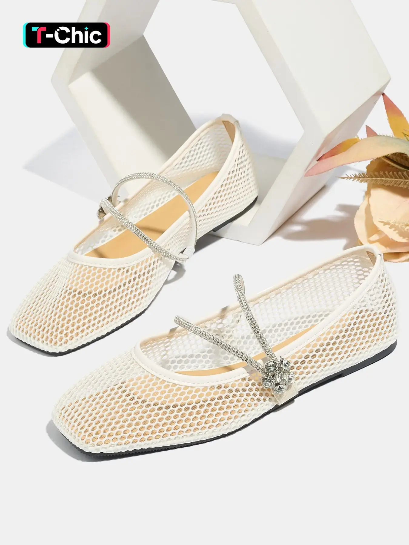 Women's Hollow Out Single Shoe 2026 New Mesh Breathable Mary Jane Shoes with Rhinestones Soft Sole Comfortable Casual Fashionable Flats Pregnancy Shoes