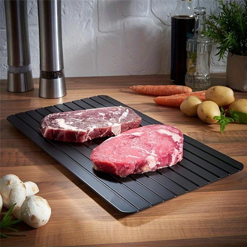 Quick Thawing Plate, 1 Count Aluminum Alloy Quick Thawing Board, Cooking Gadgets for Defrosting Frozen Meat & Food