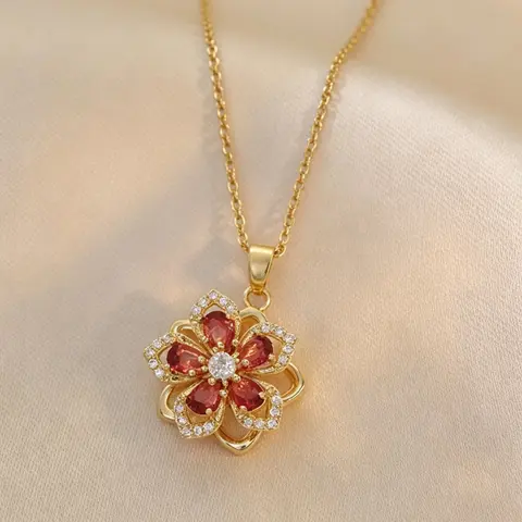 Crystal Five-Petal Flower Rotating Vintage Luxe Style Rhinestone Petal Pendant Adjustable Chain Decorative Accessory Necklace Casual All-Season Jewelry