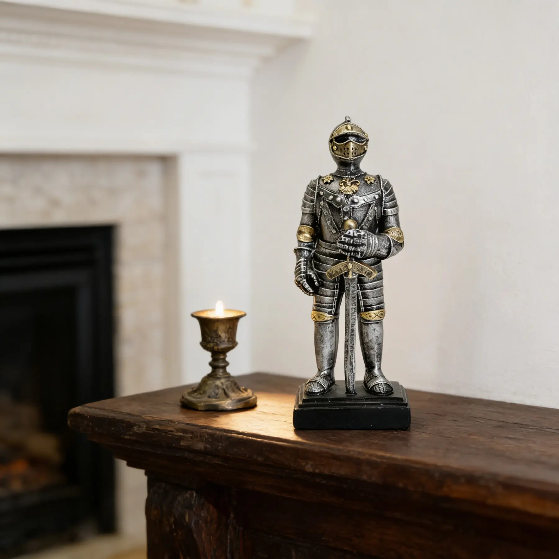 Resin Medieval Knight Statue, Silvery Color Full Armor Sculpture, Engraving, Vintage European Desk Ornament, Military History Gift