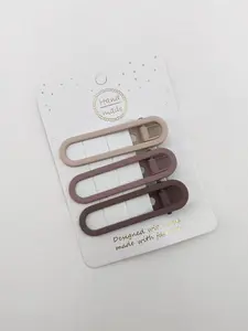 1 Pack of 3 Hollow Out Oval Duckbill Clips, Metal Material, Matte Finish, Lightweight, Suitable for Commuting, School, Dates, Fashionable and Practical