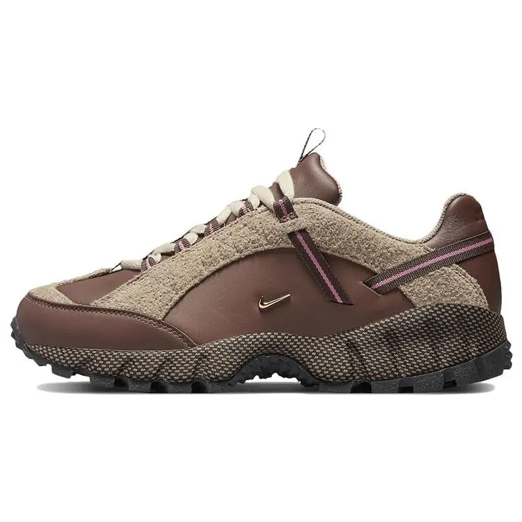 Jacquemus x Nike Wmns Air Humara LX 'Brown' DR0420-200