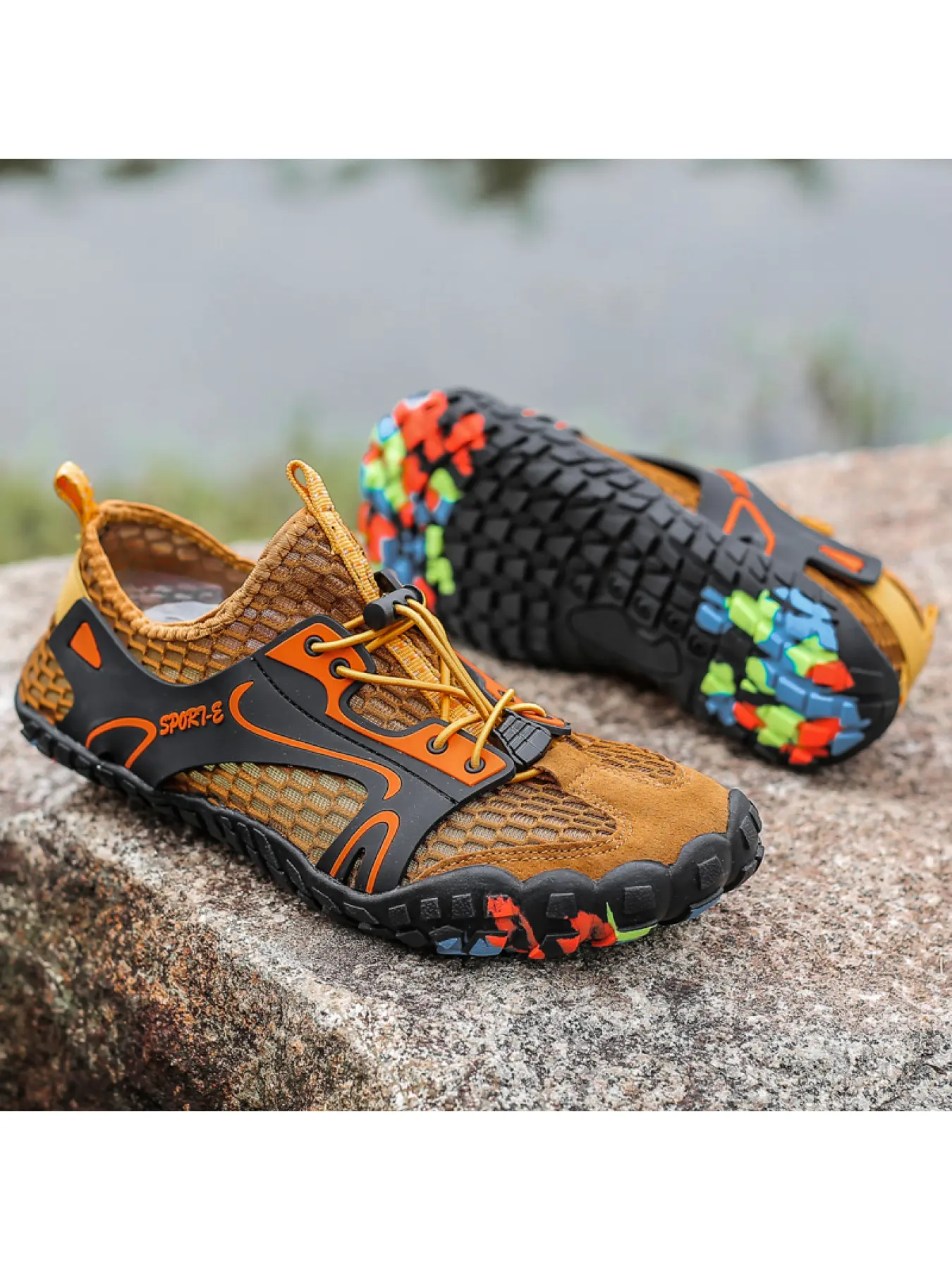 2026 New Model Sporty Water Shoes for Couples, Outdoor Sports Wading Shoes for Beach Swimming, Hiking, and Mountaineering, Five-Toe Shoes, Indoor Yoga Fitness Workout Shoes, Comfortable and Breathable