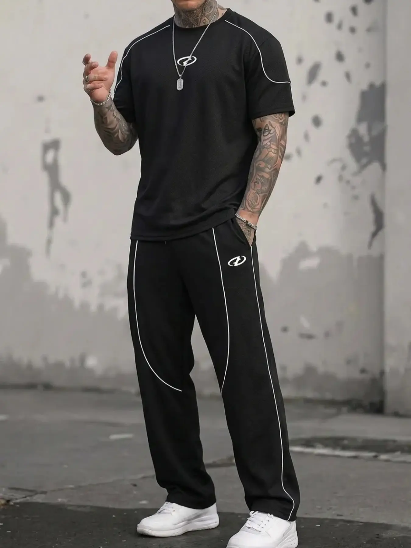 Men's 2-Piece Tracksuit, Matching Workout Set, Muscle-Fit Short Sleeve T-Shirt + Straight Wide-Leg Track Pants, Contrast Piping Retro Sport Casual Set, Breathable, Moisture-Wicking & Ultra-Lightweight Gym Outfit, Ideal for Weightlifting, Streetwear OOTD
