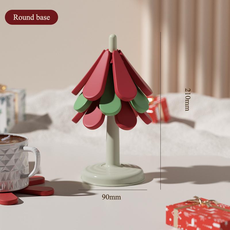 Christmas Tree Silicone Table Mat Heat Resistant Coaster for Home Kitchen Waterproof Anti-Scald Pot Pad Modern Minimalist Tableware Protector