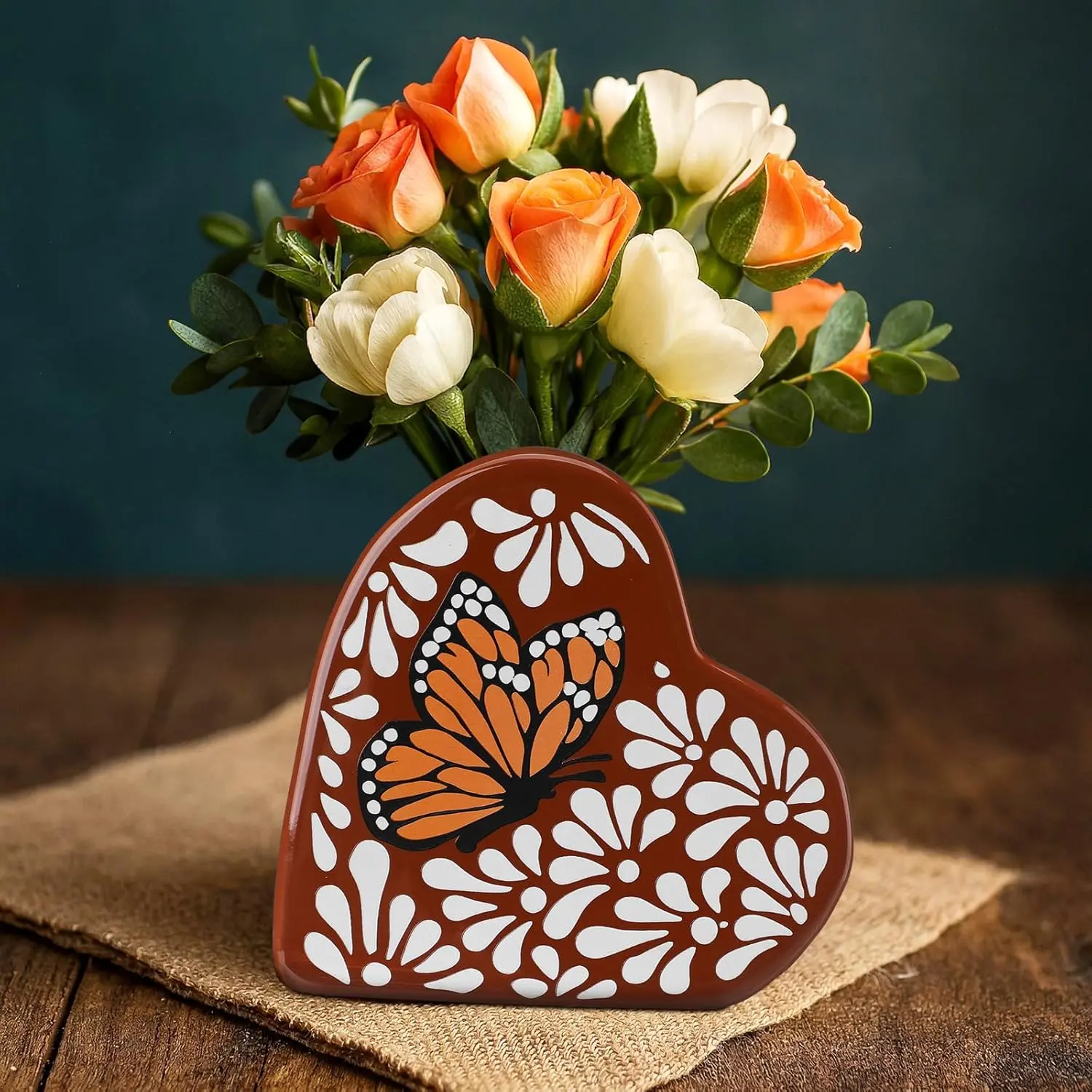 Mexican Ceramic Vases Talavera Monarch Butterfly Flower Vase Clay Cantaritos De Barro Mexicanos Rustic Boho Ceramic Art Vase for Mexican Wedding Table Decorations Fiesta Centerpiece