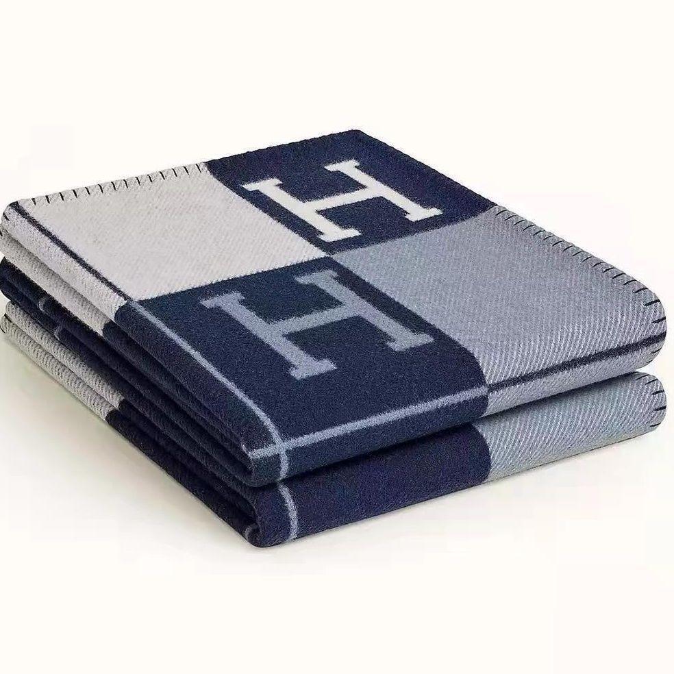 Trendy Fashionable New High-End Cozy AC Blanket Decor, Ultra-Soft, Ideal For Office Nap Sofa, Bed, Travel, Camping, All Seasons MultiUseBlanket, Home Lightweight Comforter, Couch Throw H- Blanket Best Gift For Friends And Family
