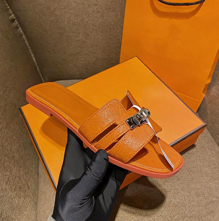 Women's Flat Slippers with Metal Buckle - Stylish & Versatile Spring/Summer New Arrivals SpringStatements Casual Flip Flops Girl Sandal Walking Shoes Footwear