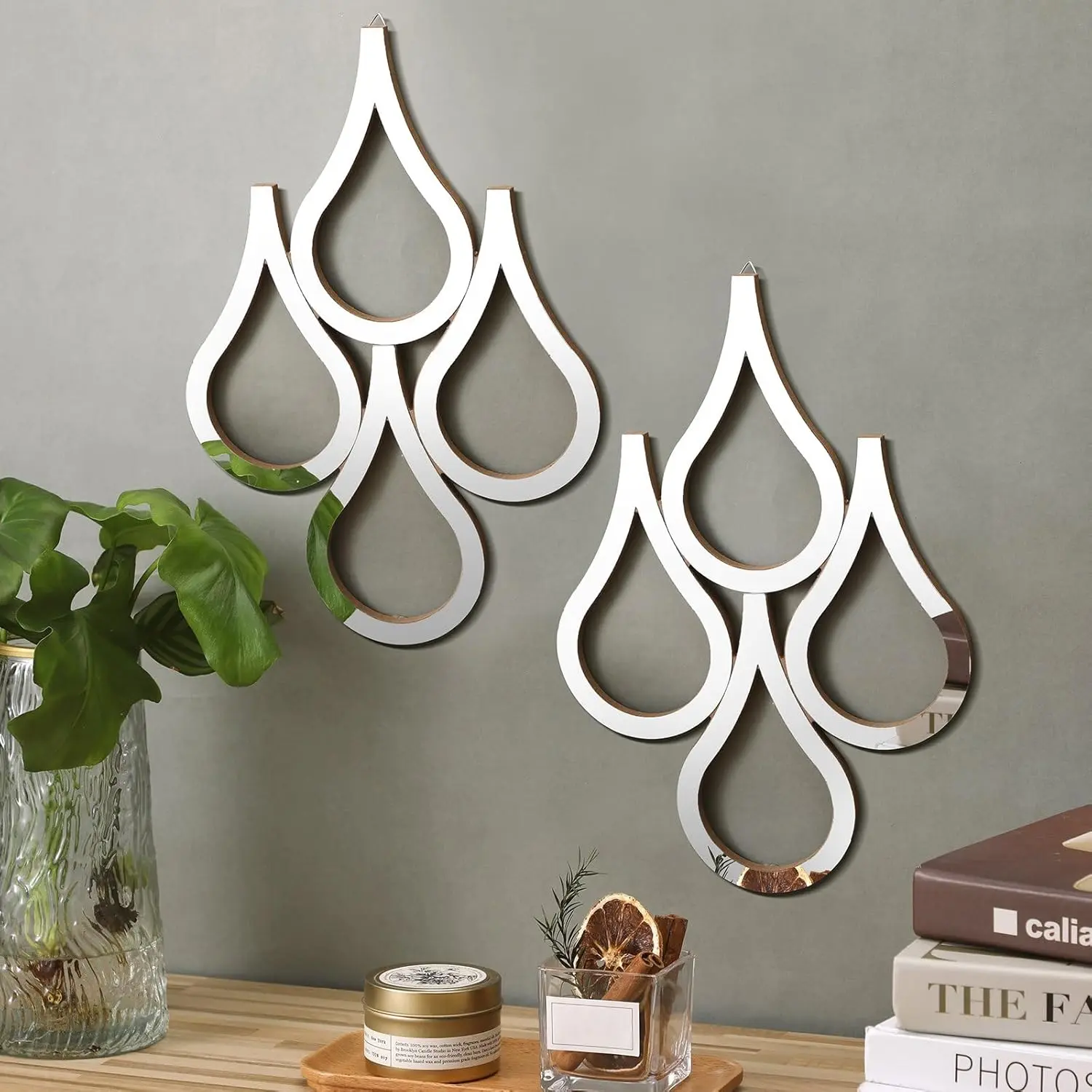 Weysat 2 Pieces Teardrop Wall Mirror Hanging Wall Mounted Decorative Accent Mirror for Home Living Room Bedroom Bathroom, 15.7 x 11 Inch(Silver)