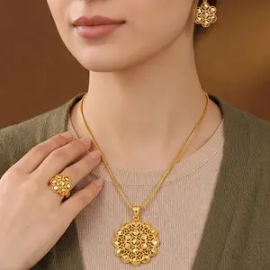 3pcs Middle Eastern Saudi Arabia Style Gold-Plated Brass Yellow Light Luxury Vintage High-End Hollow-Out Floral Women's Jewelry Set, Versatile Holiday Gift Accessory