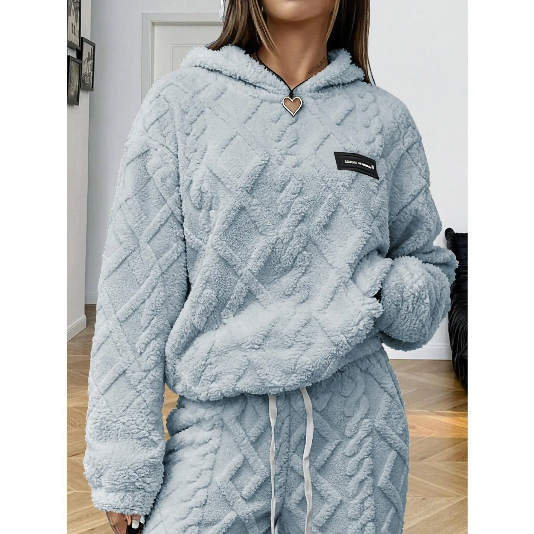 Women's Minimalist Plain Long-Sleeve Nylon Hooded Drawstring Sweatshirt - Soft Fleece-Lined, Loose-Fit, Roomy, Fleecy, Fuzzy-Lined Casual Pullover for Cool Weather Home & Outdoor Wear, Loose-Fit Women's Hoodies, Drawstring Women's Hoodies