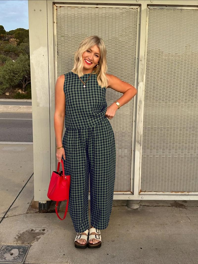 【Plus Size】 Women's Plaid Print Tank Top & Wide Leg Pants, Casual Two-Piece Set for Summer, Women's Clothes for Daily Wear