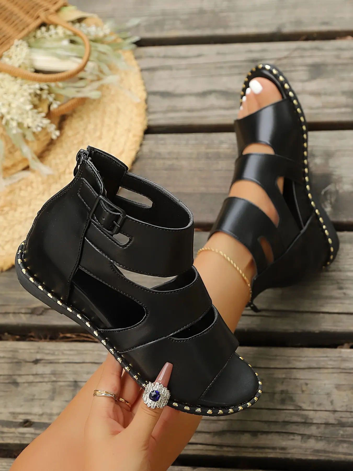 Cross-Border Large Size Flat Sole Casual Comfortable Versatile Roman Sandals, Perfect for Everyday Wear, Stylish and Practical Footwear, Flat Heel Sandals, Daily Fashion Footwear