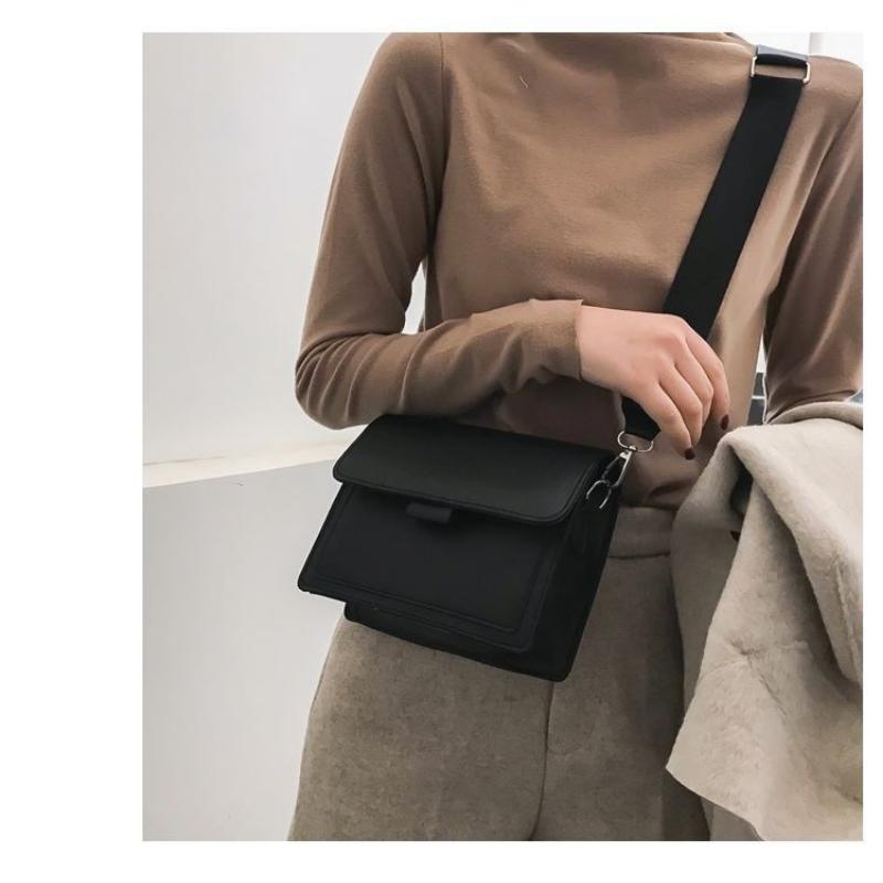 Small Bag For Women Ins Versatile Wide Shoulder Strap Square Retro One Crossbody Small Bag For Women Ins Versatile Wide Shoulder Strap Square Retro One Crossbody