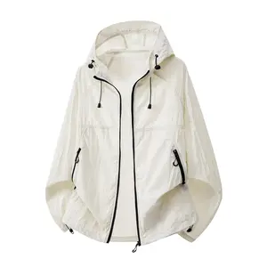 Men's Lightweight Windproof Sun-Protection Jacket with Zipper Closure and Multi-Pocket Design, Daily Outdoor Commuting in and