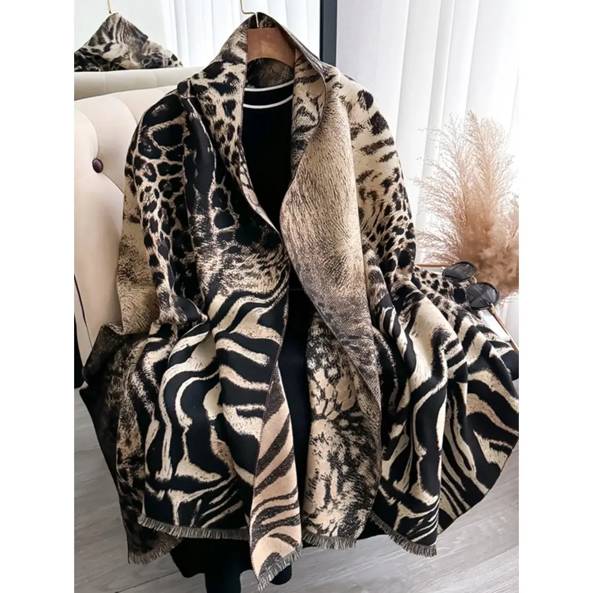 Leopard & Zebra Print Scarf – Women’s Elegant Fall & Winter Blanket Shawl, Cozy Travel Fashion Accessory, Animals, Tencel, Casual, Fringe