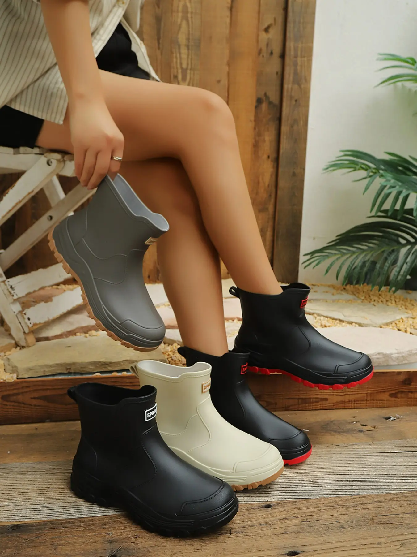 Simple Trendy Short Tube Waterproof Rain Boots, Durable Thick Sole Anti-Slip Water Shoes, Unisex Couples' Rain Shoes for Outdoor Use Plain Footwear Boot