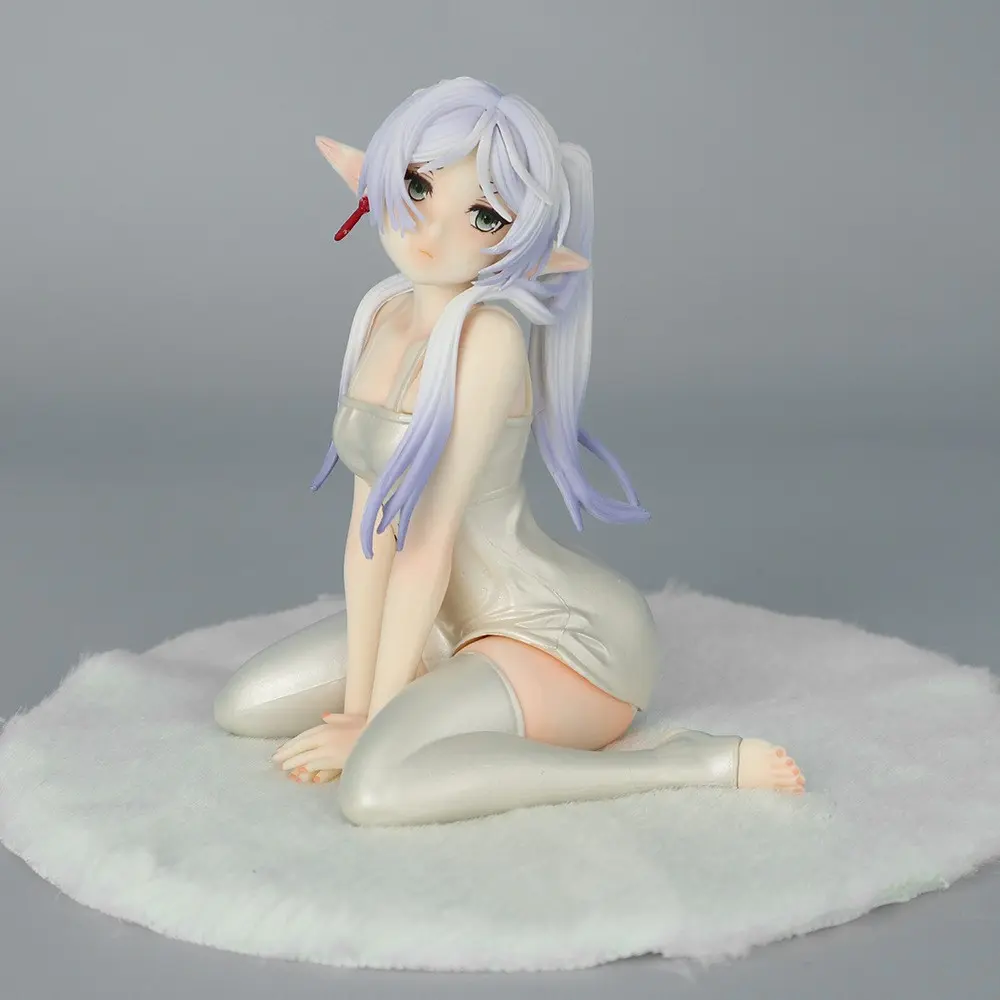Anime Figure Collection: Frieren Sleepwear Figurine, Model Collectible Figurine, Cute Anime Character Collectible, Perfect Gift for Fans & Collectors