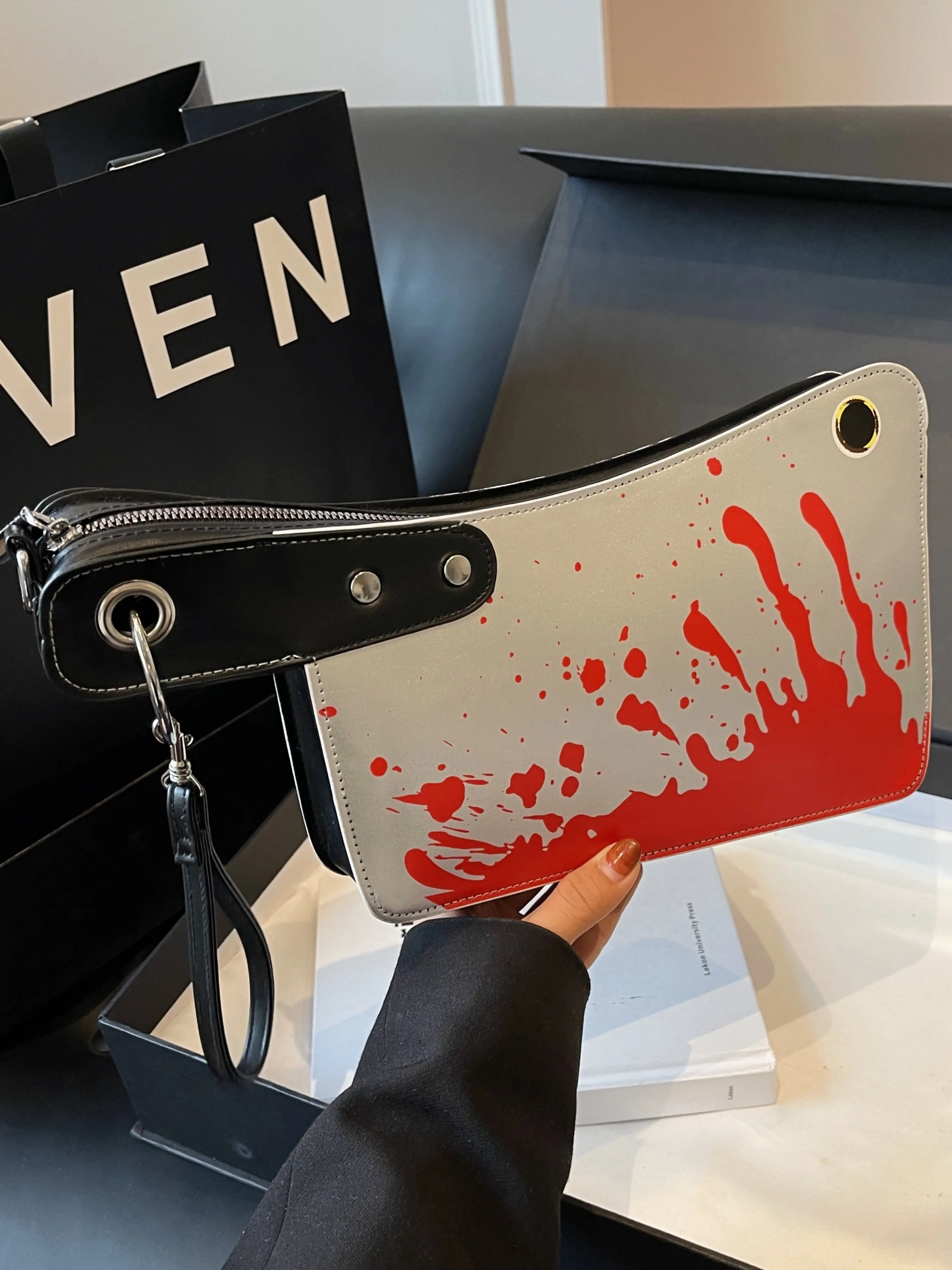 Halloween Horror Machete Bag, Blood Stain Print PU Crossbody Shoulder Bag, Cosplay Party Creative Handbag, All Seasons Fashion Accessory, Fashion Crossbody Bags