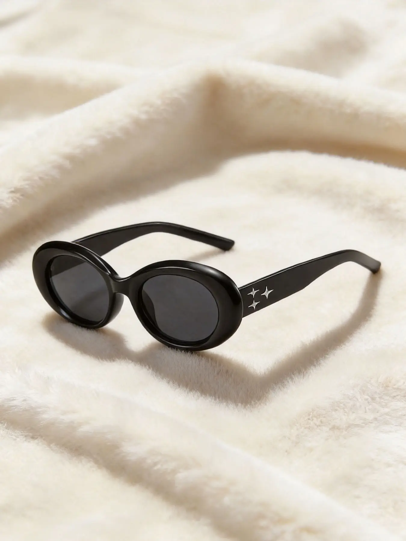 Vintage Oval Frame Star Decor Sun Glasses, Uv400 Protection, Cat Eye Style, Casual All-Season Fashion Eyewear for Women